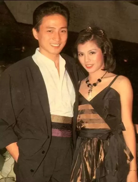 “俏黄蓉”翁美玲为什么要死？为情所困是事实但法医的细节令人深思