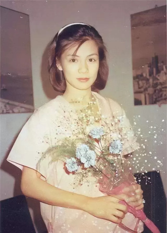 “俏黄蓉”翁美玲为什么要死？为情所困是事实但法医的细节令人深思