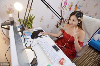 ​“网络主播”用英语怎么说？