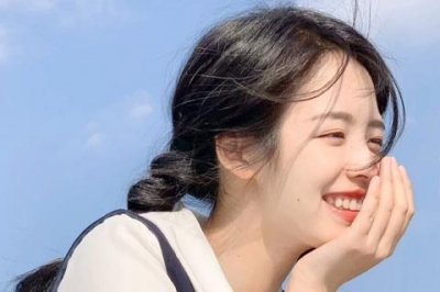 ​朋友圈点赞的女生都在暗恋你