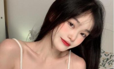 ​女生主动和你聊性话题说明什么？是不是一种暗示