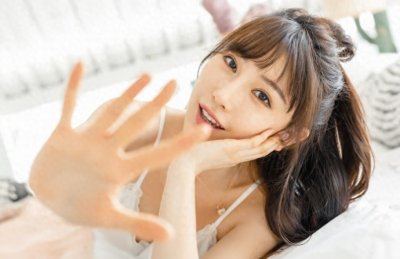 ​跟不认识女孩聊天技巧，这3个方法，越聊越亲密