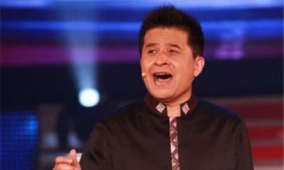 ​58岁毕福剑＂重出江湖＂，面色红润，恢复了往日的几分神态