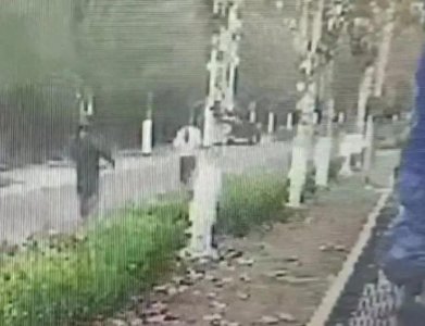 ​向恶势力宣战！贵阳警方抓获跟踪16岁女孩的可疑男子