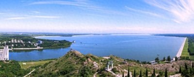 ​从“生态短板”到“金字招牌”——峡山水库蜕变记
