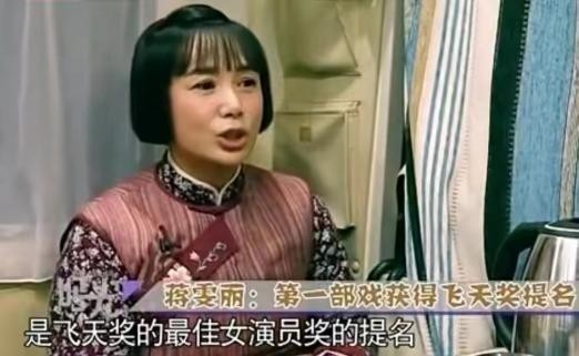 蒋雯丽屡遭丈夫顾长卫背叛（不离婚才是对他最大的报复）