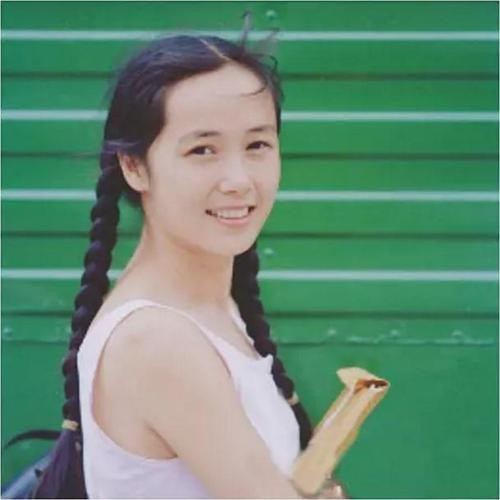 蒋雯丽屡遭丈夫顾长卫背叛（不离婚才是对他最大的报复）