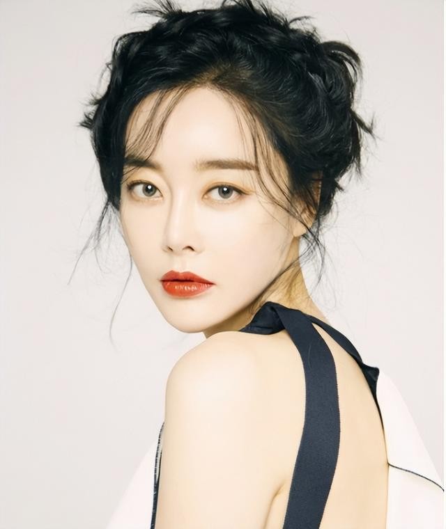 裴斗娜王珞丹太美了（70后韩大妈真是嫩出水）