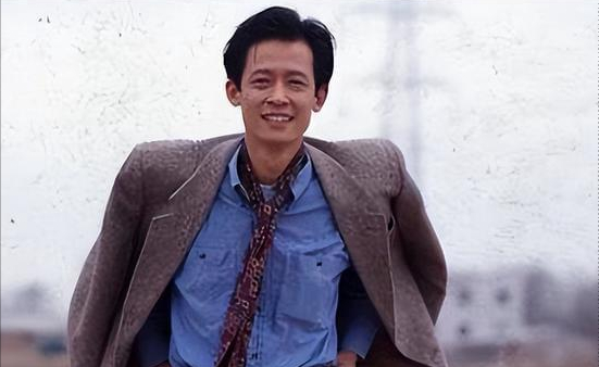 王志文的个人资料简介 回顾王志文30年精彩作品，是谁的青春流逝？