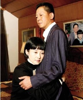 王志文的个人资料简介 回顾王志文30年精彩作品，是谁的青春流逝？