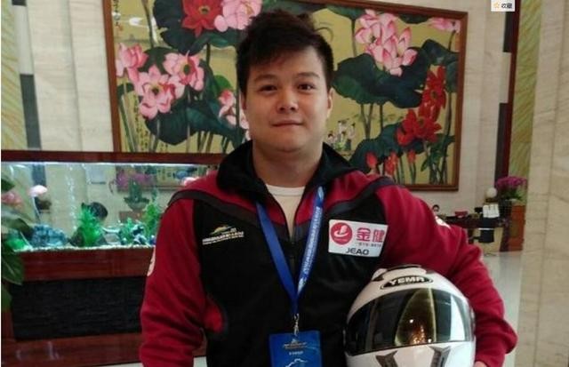 龙清泉老婆是谁（举重神童龙清泉介绍）