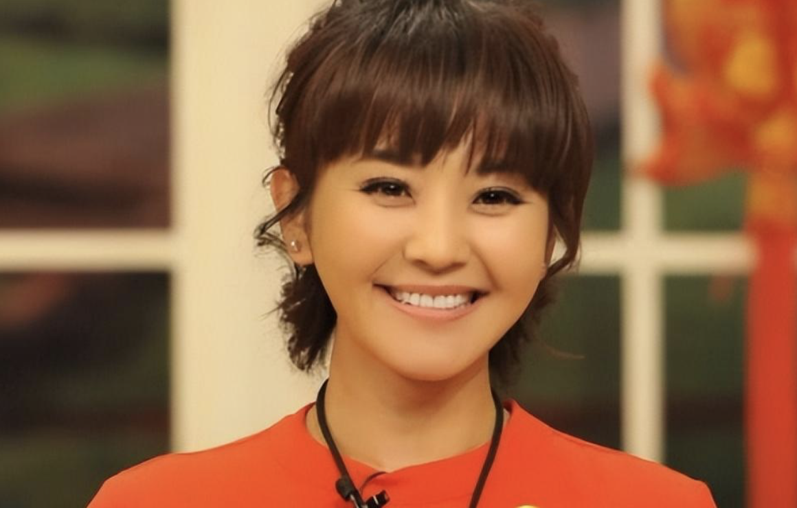 央视主持人方琼个人资料（主持人方琼的励志人生）