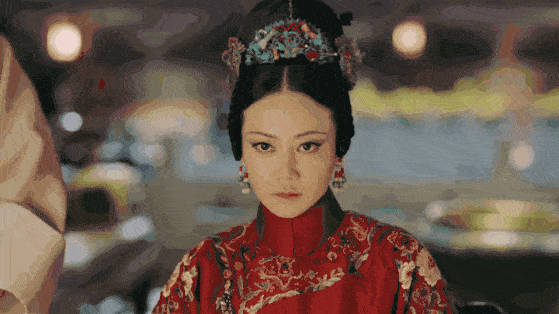 谭卓个人简历 ，一位被内娱低估的女演员，风韵犹存贼迷人