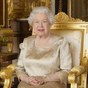​英国人均gdp一览（女王在位70年英国GDP增长了多少）