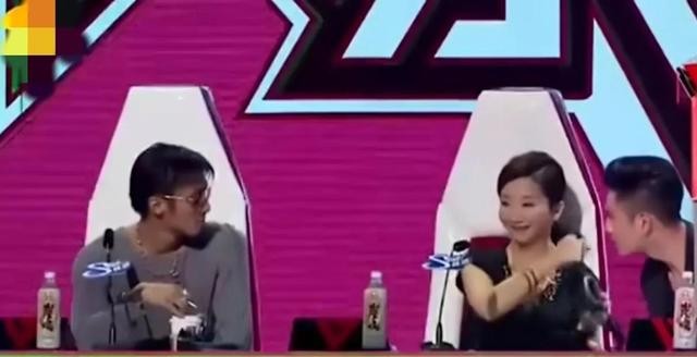 陈坤打谢霆锋怎么回事（明星大型冲突现场）