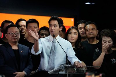 ​泰国远进党被解散，“政治新星”皮塔10年内不得从政
