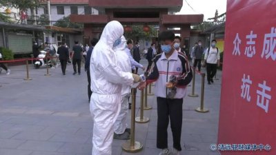 ​靖远一中开展秋季开学校园疫情防控应急演练活动