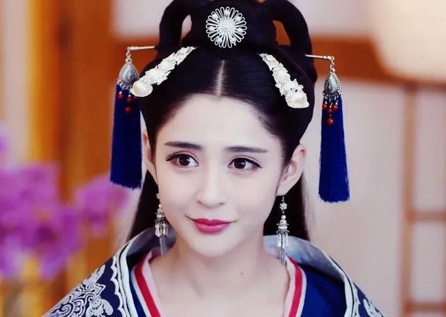 李心艾整容前后（李心艾疑暴露整容后遗症）