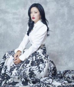 ​周放：从幼儿园初恋到演艺巅峰，家庭幸福与事业双丰收的真实故事