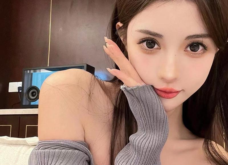 如何以最诱人的方式撒娇，让男生无法抗拒？