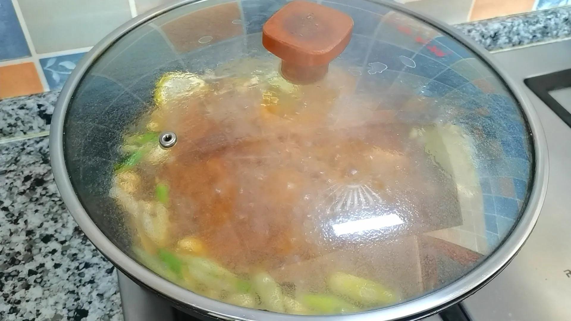 红烧芋头怎么做（好吃到流口水的红烧芋头烹饪教程）