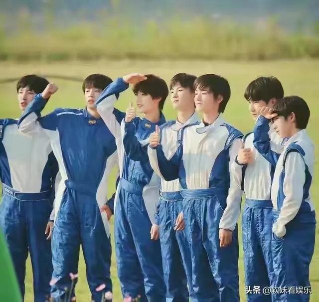 时代少年团为什么分开三年(时代少年团将来是不是也会和现在一代一样兵分七路)(2)