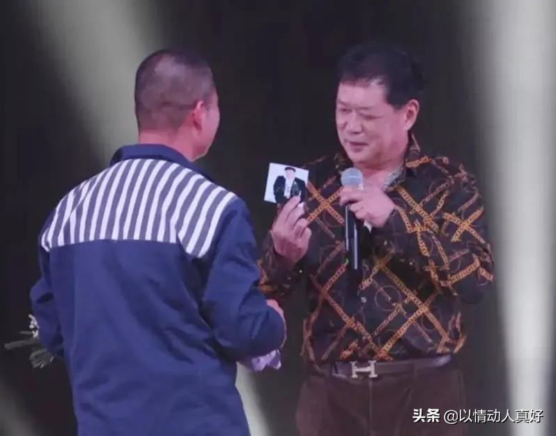 迟志强曾帮了刘晓庆大忙，为何会犯流氓罪？唱的《钞票》意义重大