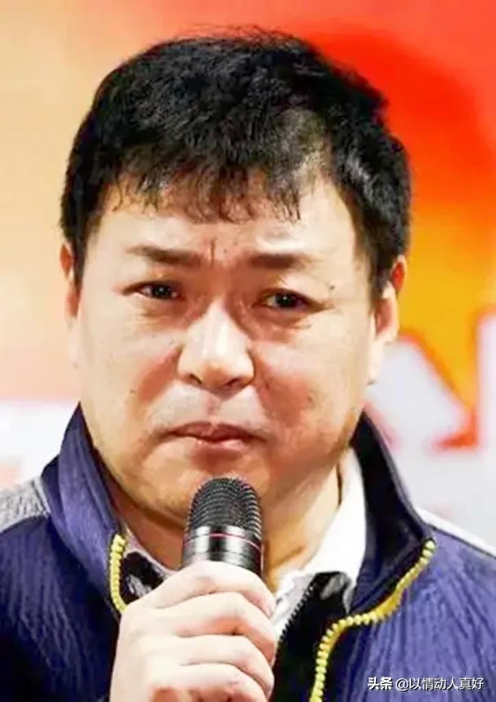 迟志强曾帮了刘晓庆大忙，为何会犯流氓罪？唱的《钞票》意义重大