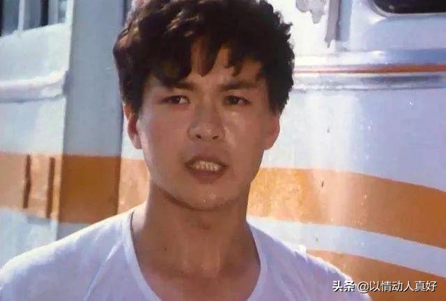 迟志强曾帮了刘晓庆大忙，为何会犯流氓罪？唱的《钞票》意义重大