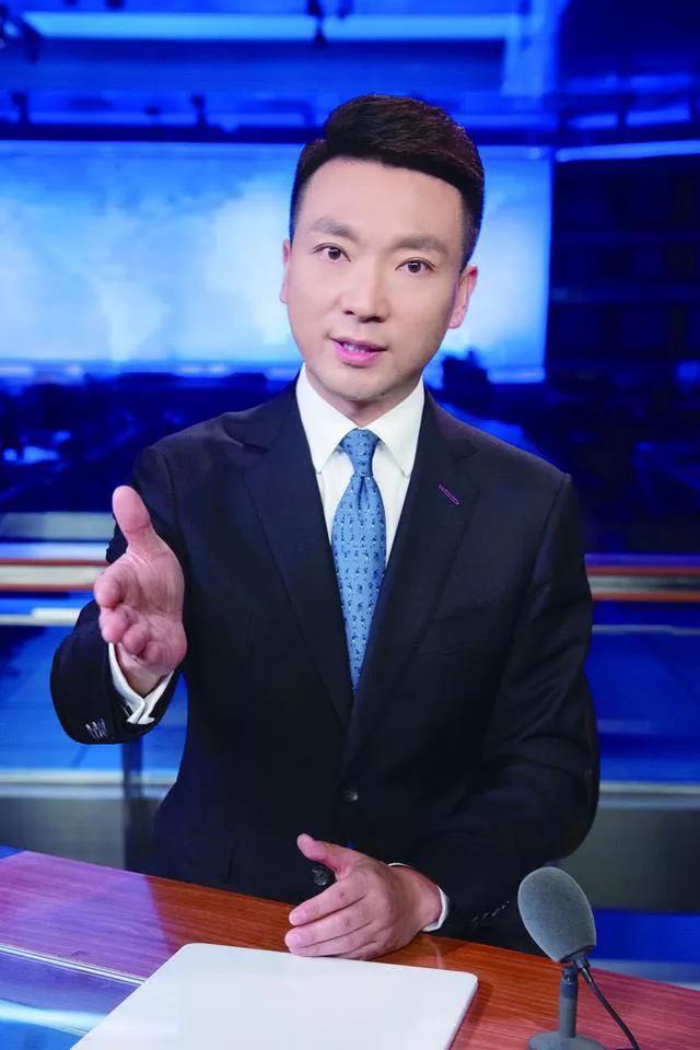 康辉和谢娜的节目（48岁国脸康辉）(22)