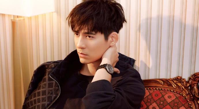 周渝民是中国公认的颜王之一，细数他如何从花瓶逆袭成为实力演员