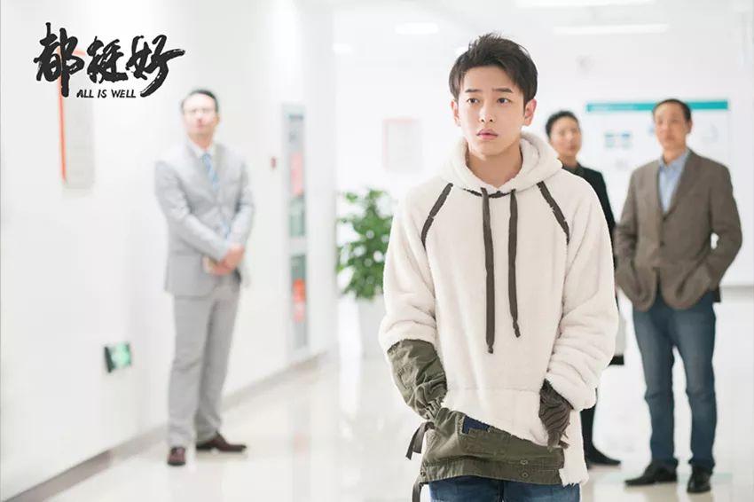 看上去有点“傻”的彭昱畅，为什么会成为综艺宠儿？