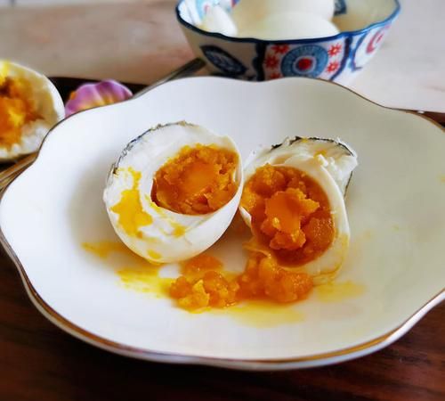 夏天咸鸭蛋不放冰箱会坏吗