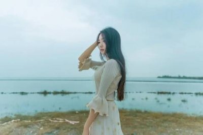 ​感谢恩师的古诗词句，经典谢师恩的诗句