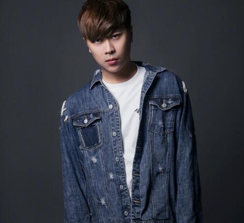 五五卢本伟和斗鱼大官人怎么了两人因为什么闹翻了