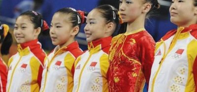 ​奥运冠军程菲现状！25岁退役转型当教练，如今身材发福仍是单身