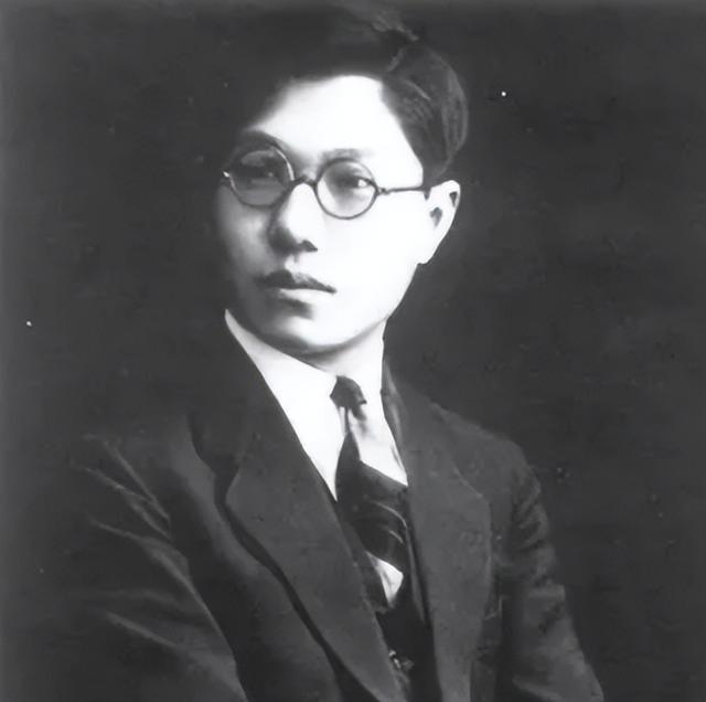 雨巷诗人戴望舒简介（雨巷诗人戴望舒）(2)