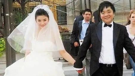 黄奕的两任丈夫分别是谁（黄奕和前夫撕逼5年）