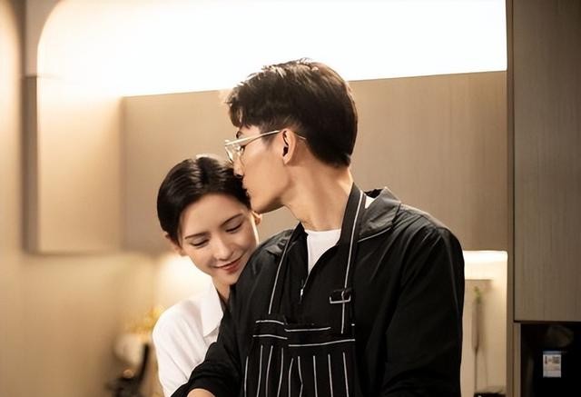 唐艺昕张若昀谁家有钱(唐艺昕与张若昀婚后陷1.4亿纠纷)