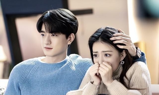 唐艺昕张若昀谁家有钱(唐艺昕与张若昀婚后陷1.4亿纠纷)