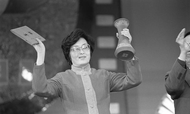 黄蜀芹是第几代导演(黄蜀芹属于第几代导演) 黄蜀芹 导演 第6张 黄蜀芹是第几代导演(黄蜀芹属于第几代导演) 黄蜀芹 导演 第6张