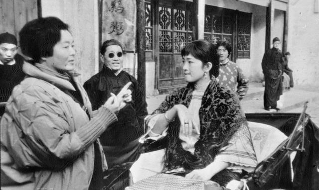 黄蜀芹是第几代导演(黄蜀芹属于第几代导演) 黄蜀芹 导演 第4张 黄蜀芹是第几代导演(黄蜀芹属于第几代导演) 黄蜀芹 导演 第4张