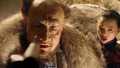 ​真实座山雕：比电影里面残忍百倍，日本部队都不敢碰