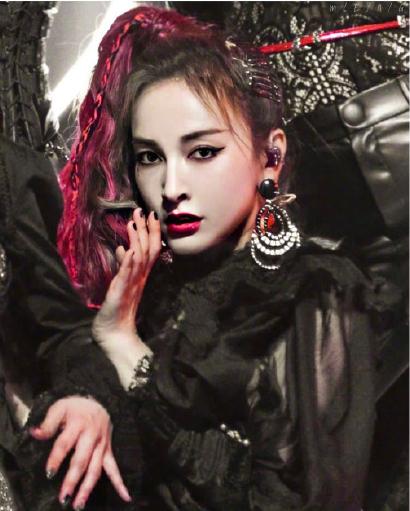 吴昕黄龄一言难尽（吴昕客串过不少角色）(1)