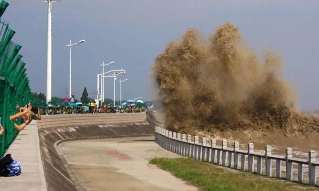 海宁观潮每月时间（海宁潮进入大汛期）(5)