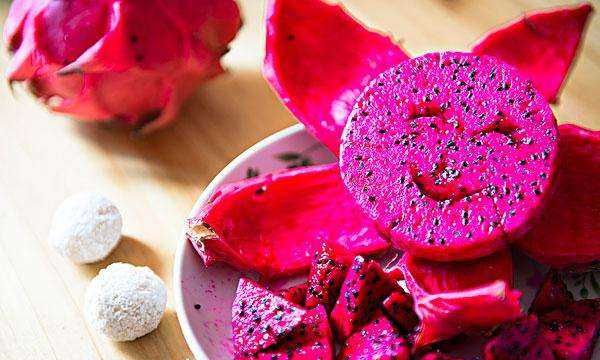 半个火龙果的热量多少卡,一个火龙果加一个香蕉的热量图3