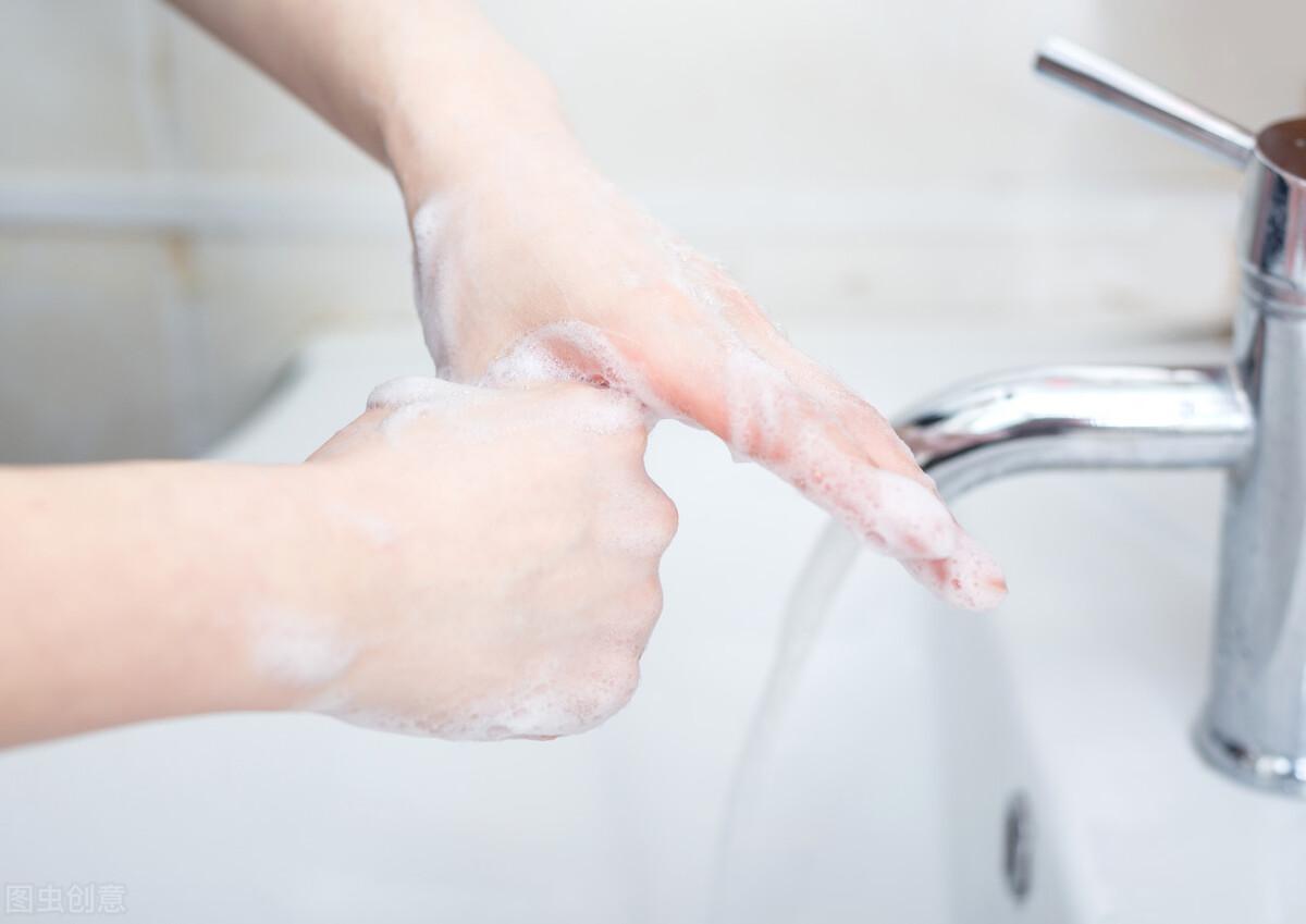 染发膏怎么去除在脸上（染发剂弄到脸上怎么才能洗掉）