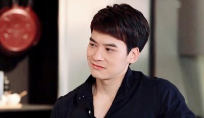 ​Bie与前女友公开晒素颜近照，状态亲密！网友：复合考虑一下？