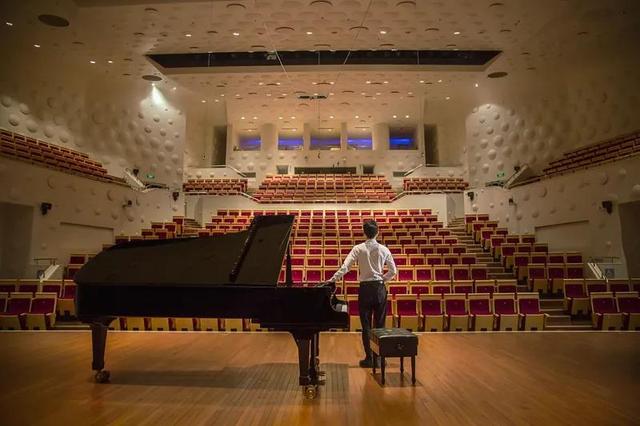 钢琴基本手型图解（钢琴技法大公开）(3)