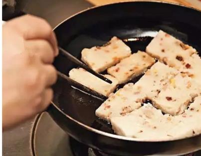 萝卜糕可以用面粉吗？面粉淀粉糯米粉选择哪一种